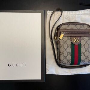 AUTHENTIC | Gucci GG Ophidia Shoulder Bag